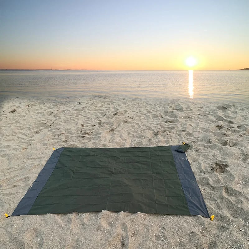 2023 HOT SUMMER SALE-Sandproof Beach Blanket Lightweight