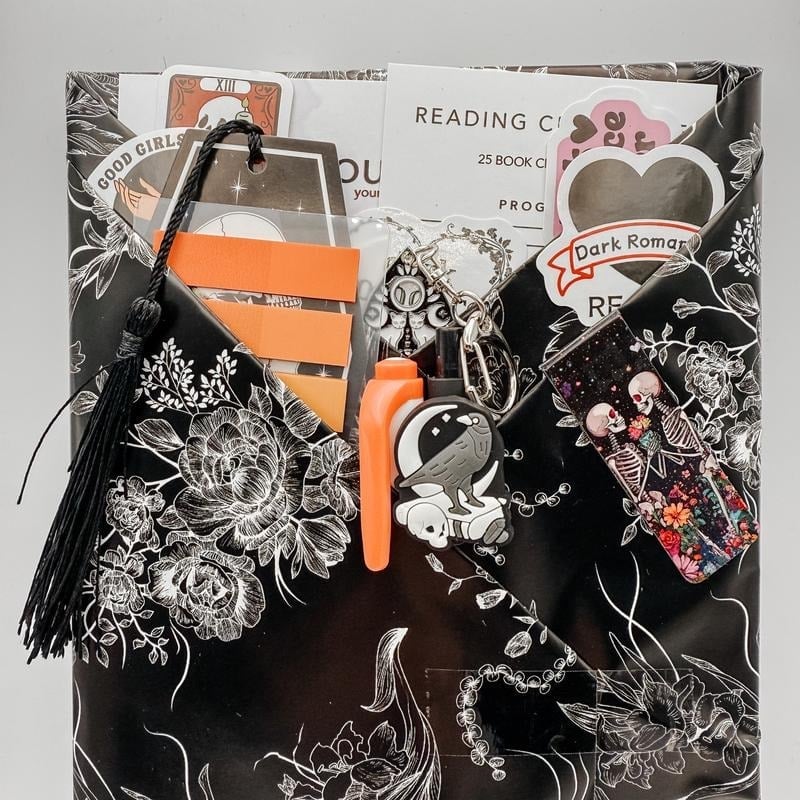🔥LAST DAY 50% OFF-Gothic Blind Date with a Book 🎁 Buy 2 Get Free Shipping