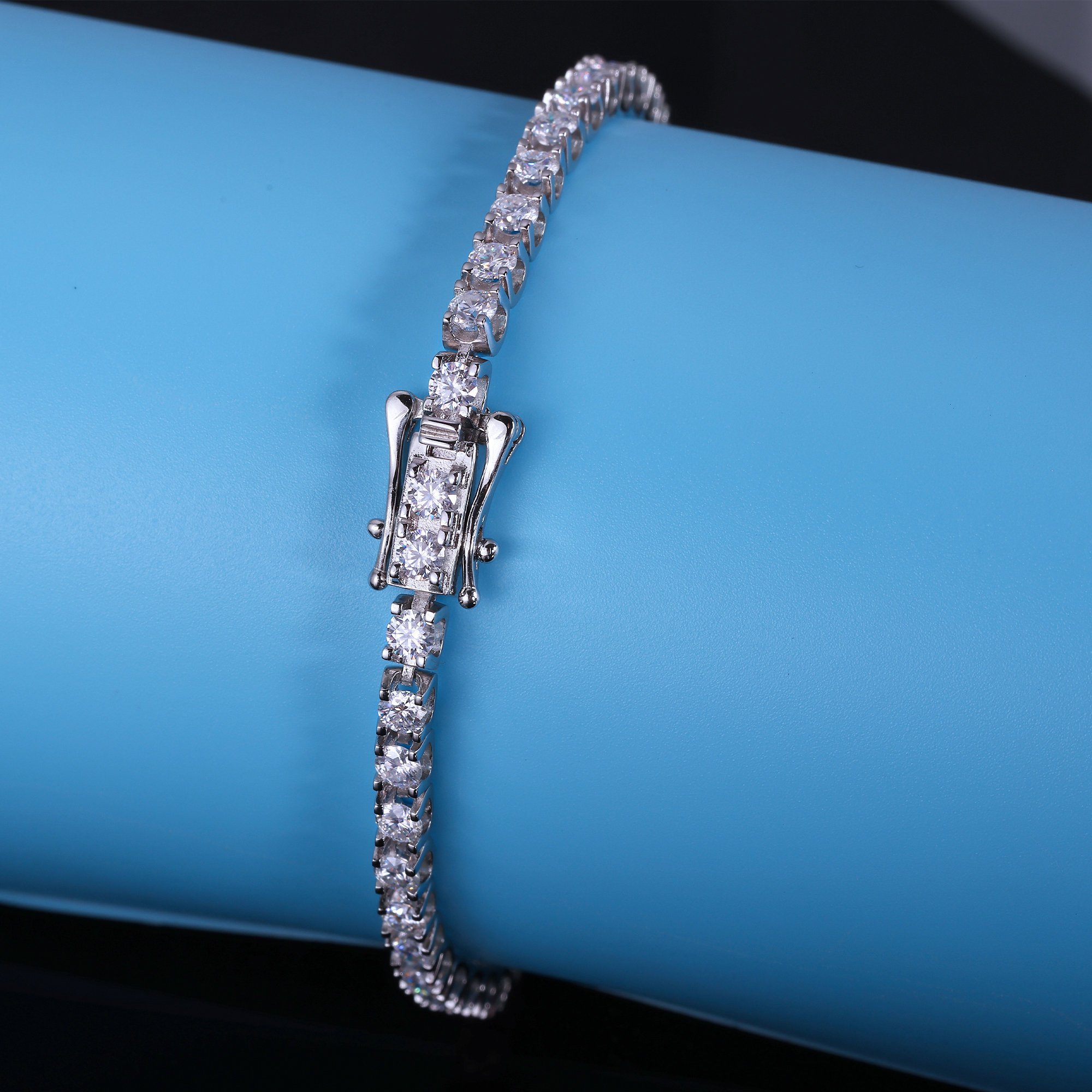 💎Funkelndes Zirkon Armband