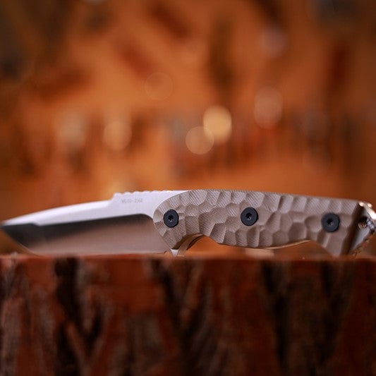 Full-Tang Survival & Hunting Knife