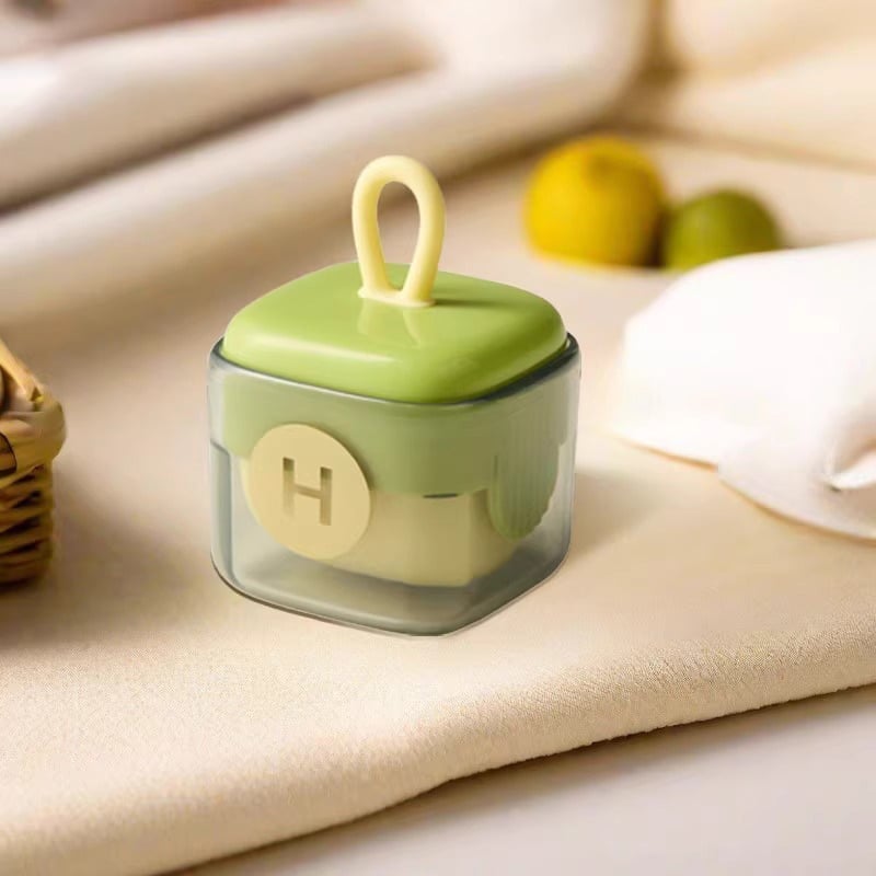 🎁TikTok Last Day Sale - 70% OFF🔥Reusable Mini Lint Remover Roller