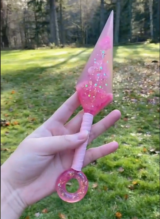 Handmade resin Kunai