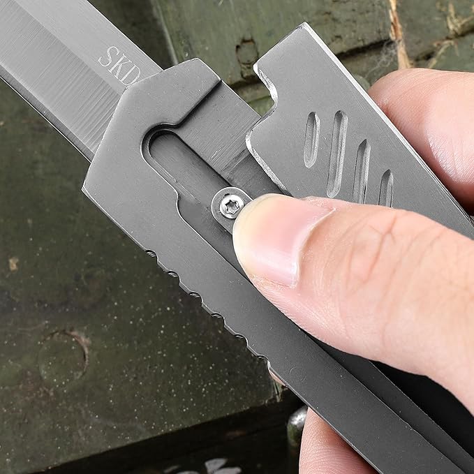 SKD-11 Steel Gravity Pocket Knife