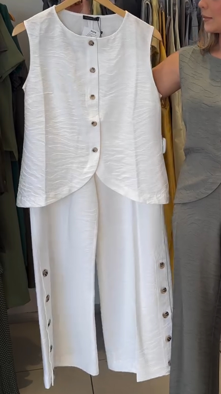Ladies' Round Neck Casual Suit