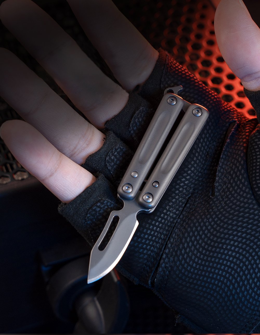 (🌲Early Christmas Sale- 49% OFF) Mini Butterfly Titanium Multi-tools Keychain - Buy 3 Get Extra 20% Off