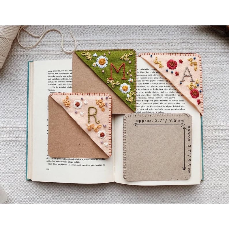 (🎅Early Christmas Sale- 49% OFF🎁)Personalized hand embroidered corner bookmark - Buy 3 Get Free Shipping