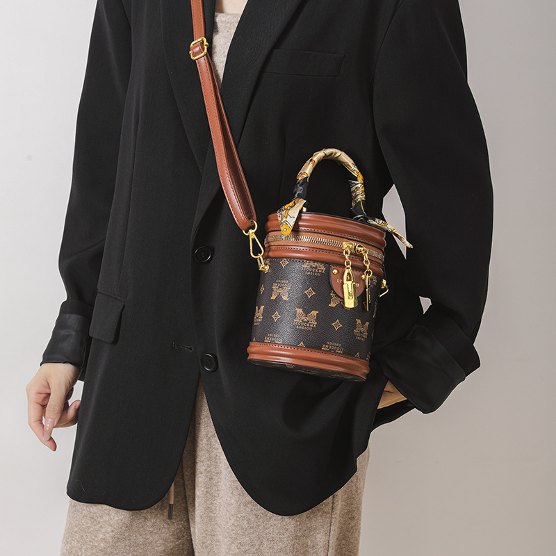 🎁LAST DAY 45% OFF🎁MISA-2023 New High-end Texture Fortune Cylindrical Bag Light Luxury Retro Print Shoulder Bag Crossbody Bag