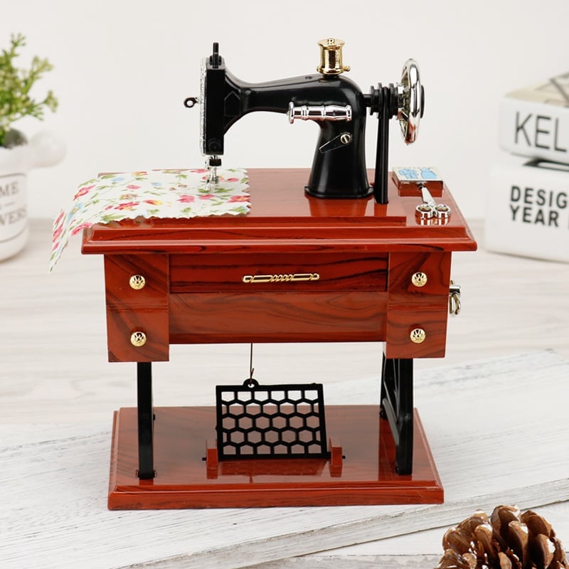 🦋Wood Mini Sewing Machine Music Box