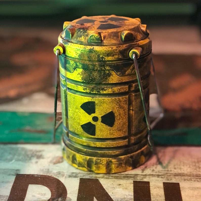 🔥LAST DAY 60% OFF - ☣ Miniature Nuclear Reactor Lantern/Lamp