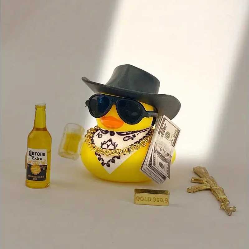 Gangster Duck!