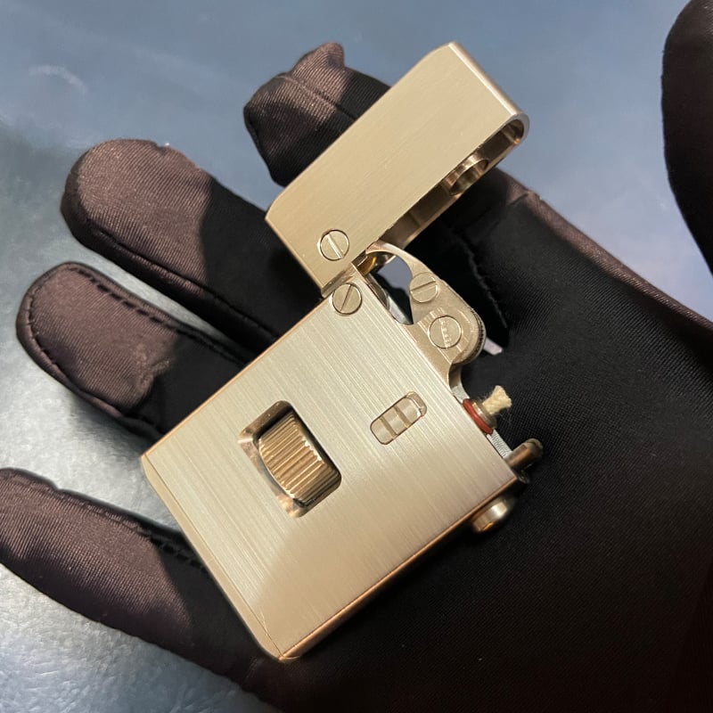 One Key Ejection Flip Cap Retro Collection Kerosene Lighter