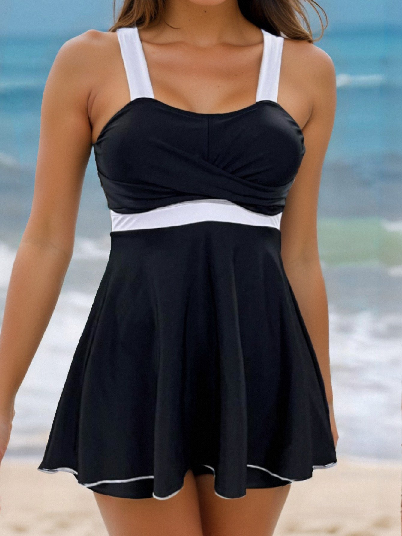🔥VENTE CHAUDE ÉTÉ 👙Robe de bain col V femme 2025
