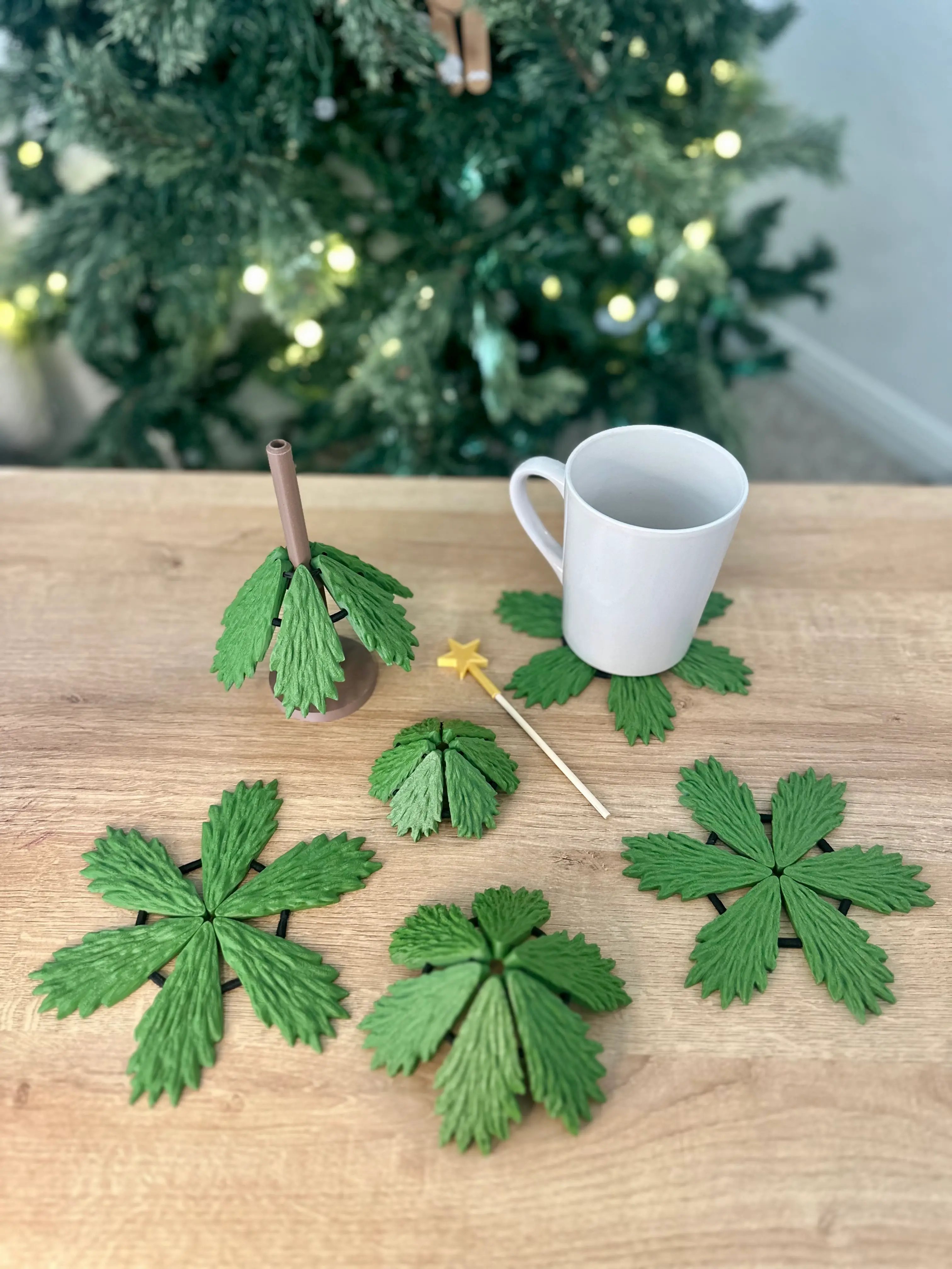 🎄BUY 2 FREE SHIPPING🎁Christmas Tree Coaster Set with Marshmallow Muskets