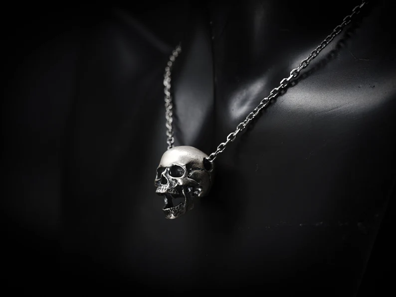 (🔥Hot Sale-Save 49% OFF) Sterling Silver Skull Necklace - Memento Mori Necklace - Goth Jewellery☠️