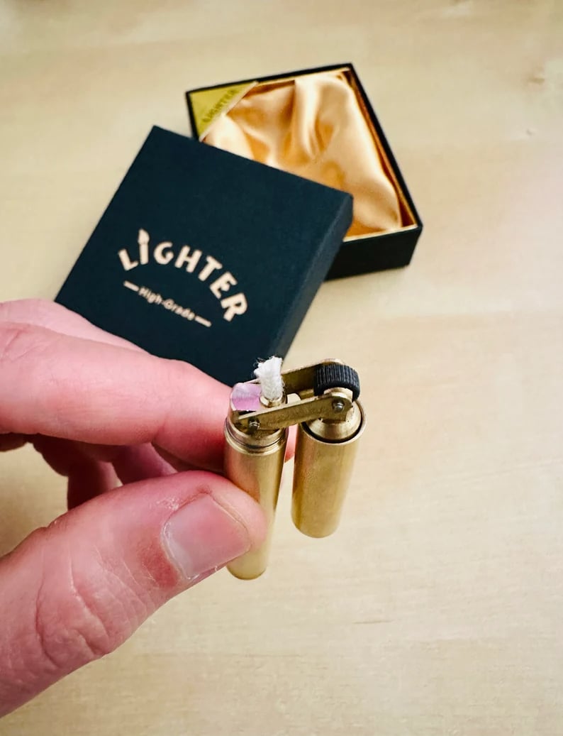 Portable Mini Vintage Kerosene Lighter