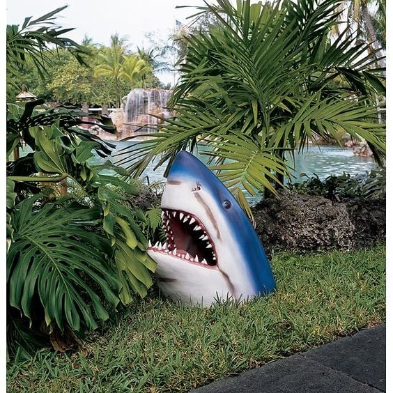 ✨Last Day For Clearance 49% OFF 🦈Majestic Great White Shark Garden Sculptu - Buy 2 Save 10% & Free Shipping Now