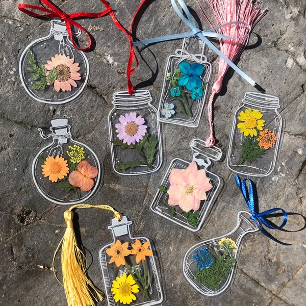 (🔥Last Day Promotion 50% OFF)  Dried Flower Bookmarks (Free lace rope, Tassels, Punch + Tweezers)