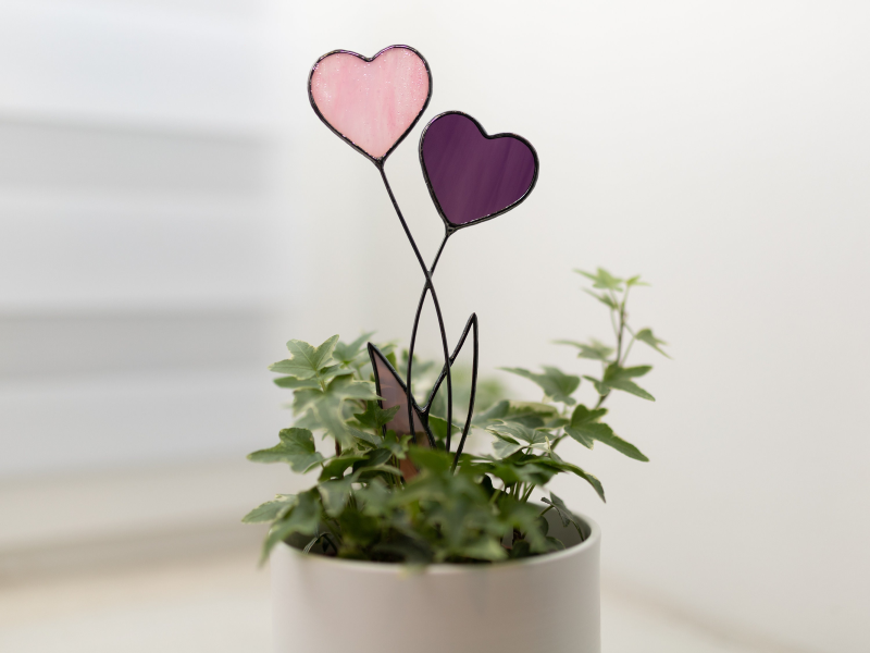 💝2023 Mother's Day Save 48% OFF🎁Stain Glass Heart Plant Stake(BUY 3 GET FREE SHIPPING&EXTRA 20% OFF)