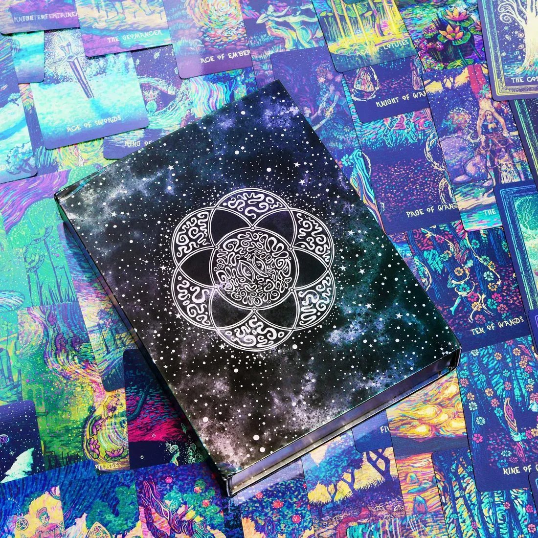 💖Last Day Sale 49% OFF-Witch Mirra Visions: Lenticular Tarot & Oracle Deck🔮