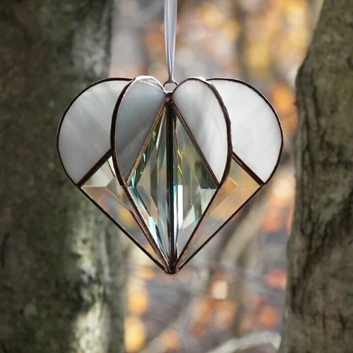 💗 Stained Heart-shaped Suncatcher (Buy 2 Free Shipping)