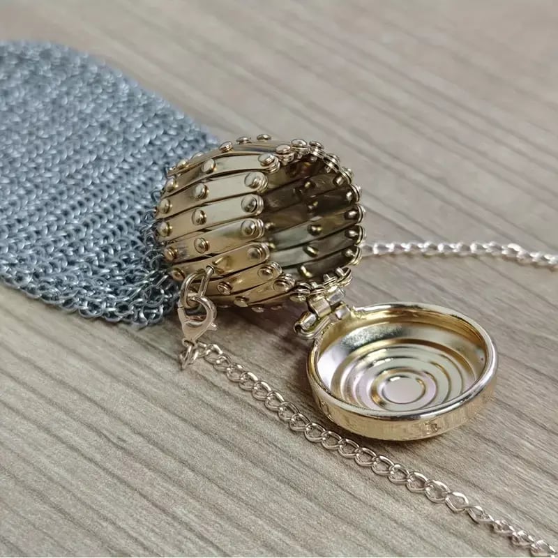 Handmade 1920's English Coin Purse