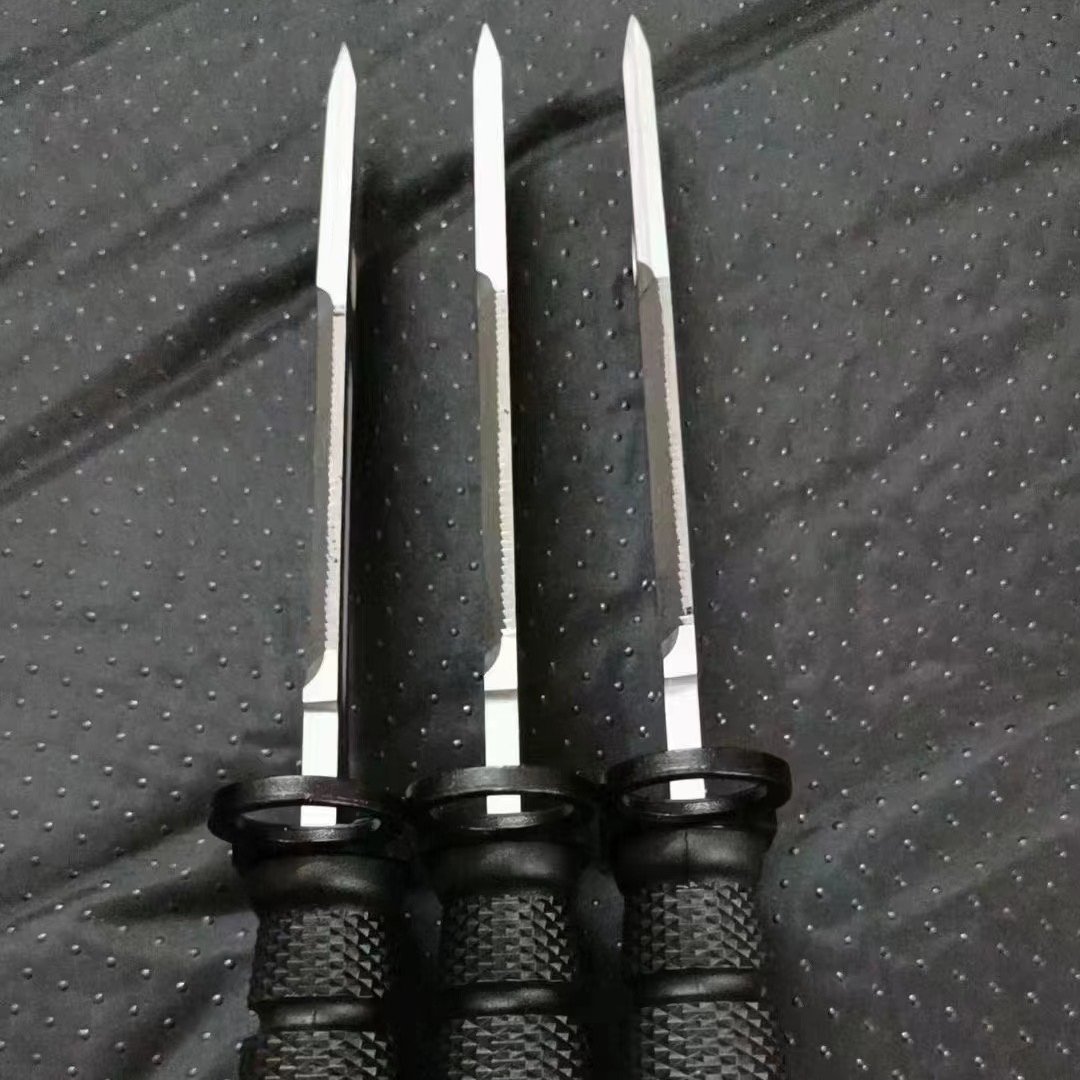 Pioneer Multifunctional Outdoor Adventure Tactical Knife