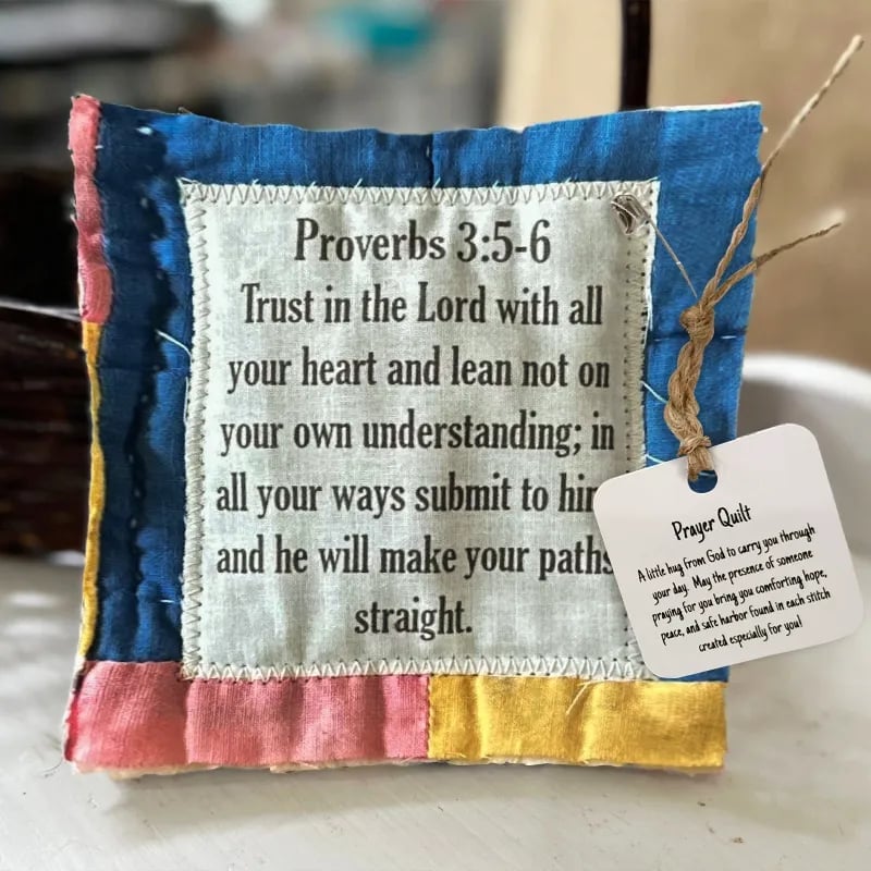 🔥Last Day Promotion 50% OFF🔥Prayer Quilt with cross inside