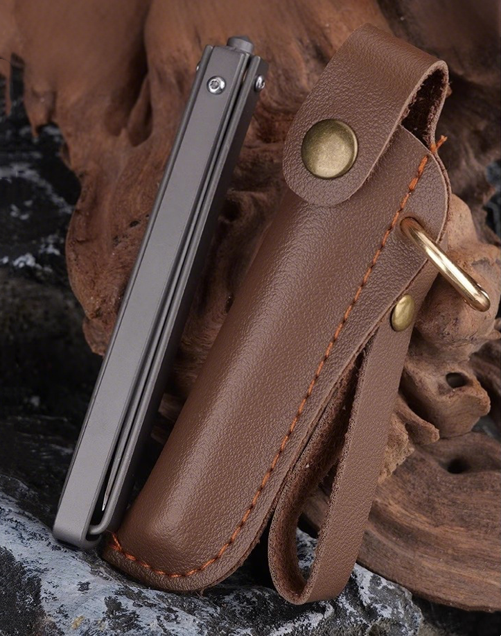 Detachable folding knife