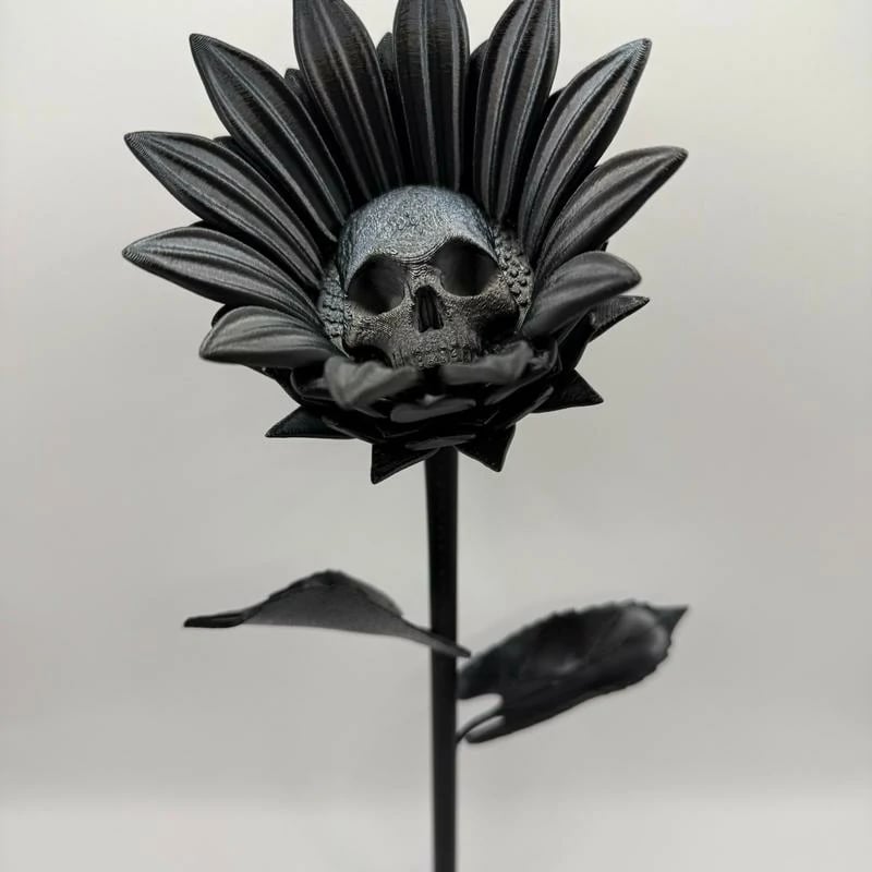 🔥LAST DAY 49% OFF 💀Forbidden Sunflower🌻 – Gothic Skull Bloom Decor