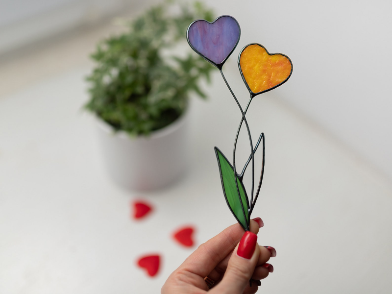 💝2023 Mother's Day Save 48% OFF🎁Stain Glass Heart Plant Stake(BUY 3 GET FREE SHIPPING&EXTRA 20% OFF)