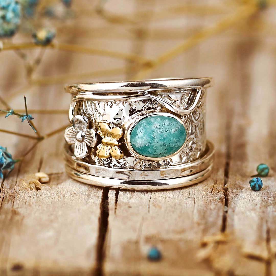 <strong>Handmade</strong> Turquoise Butterfly and Flower Ring - Mother Earth