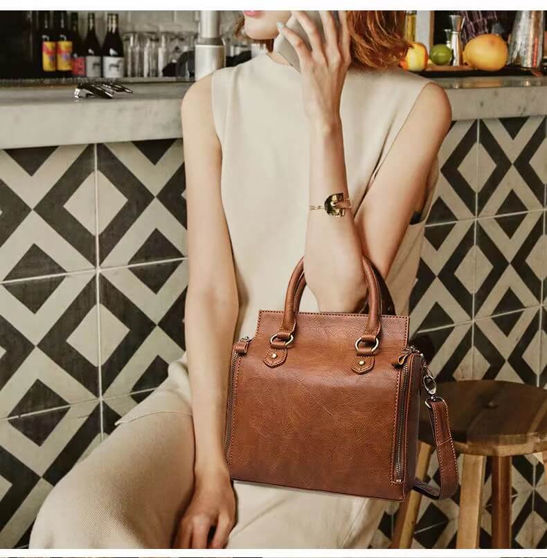 🔥Last Day Promotion 50% OFF🔥Large Capacity Multifunction Leather Bag