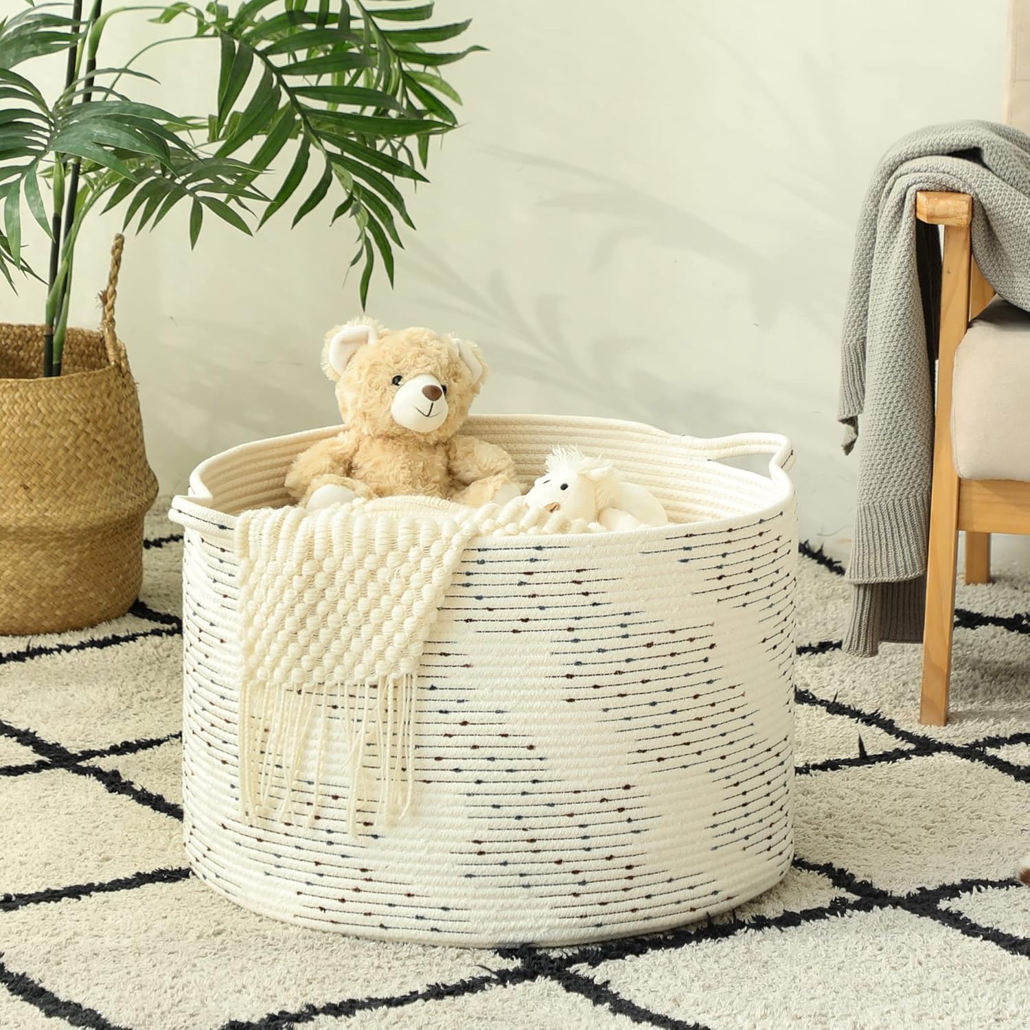 KAKAMAY Large Blanket Basket (20