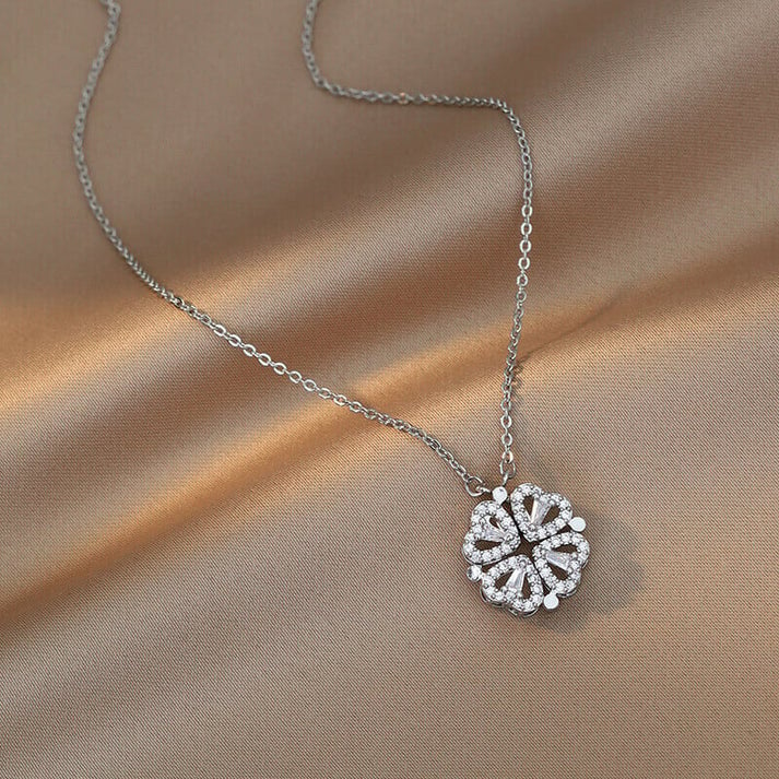 Last Day Promotion 70% Sale🌹Clover Hearts Necklace🌹