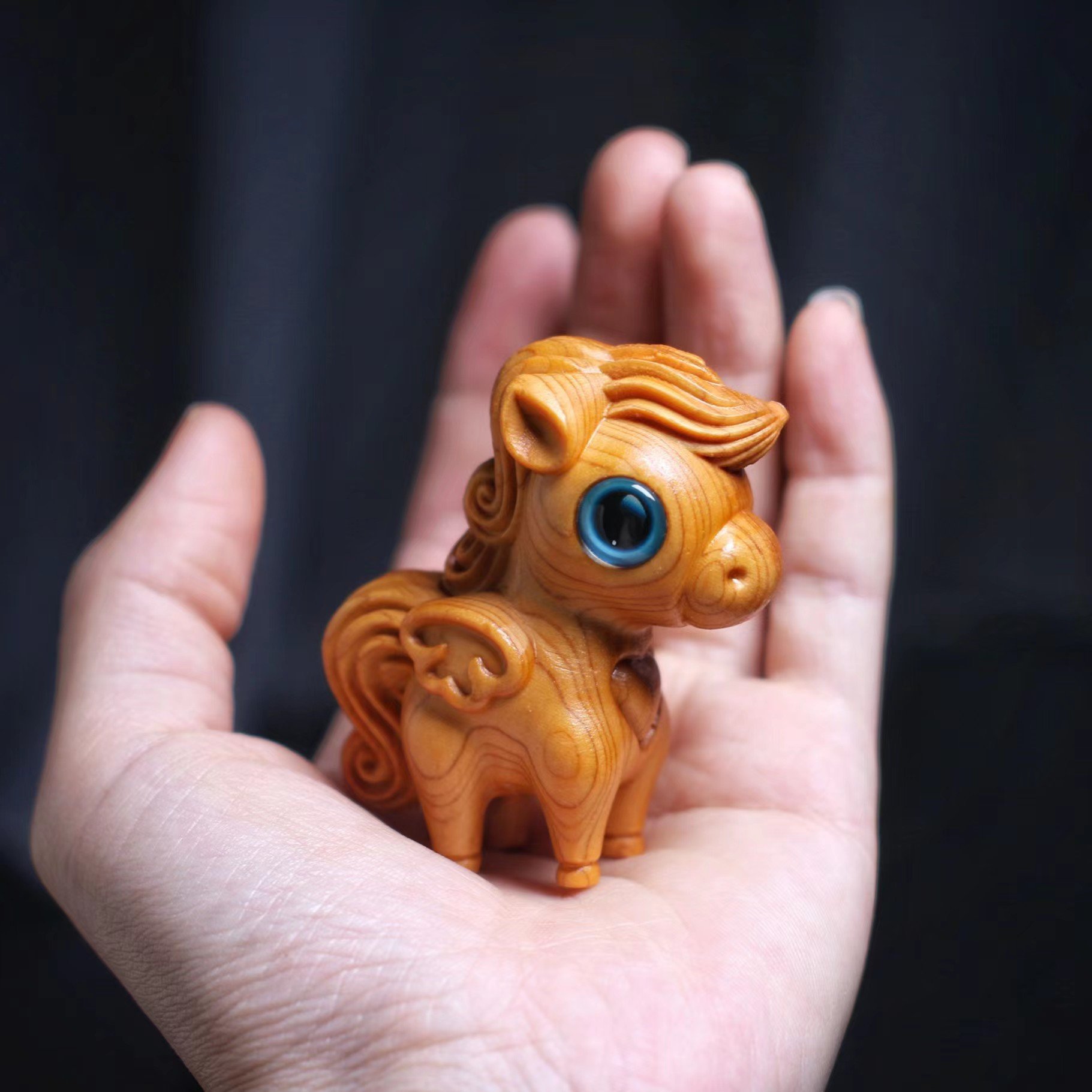 🎖️Tiny Woodland Figurines, Hand-Carved with Love — A Symbol of Simpler Living