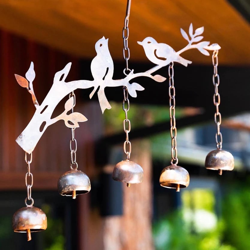 Flickering bell bird with wind chimes(Buy 2 Free SHipping)