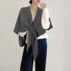 🎁TikTok Last Day Sale - 70% OFF🎉Fashionable Triangle Shawl Scarf