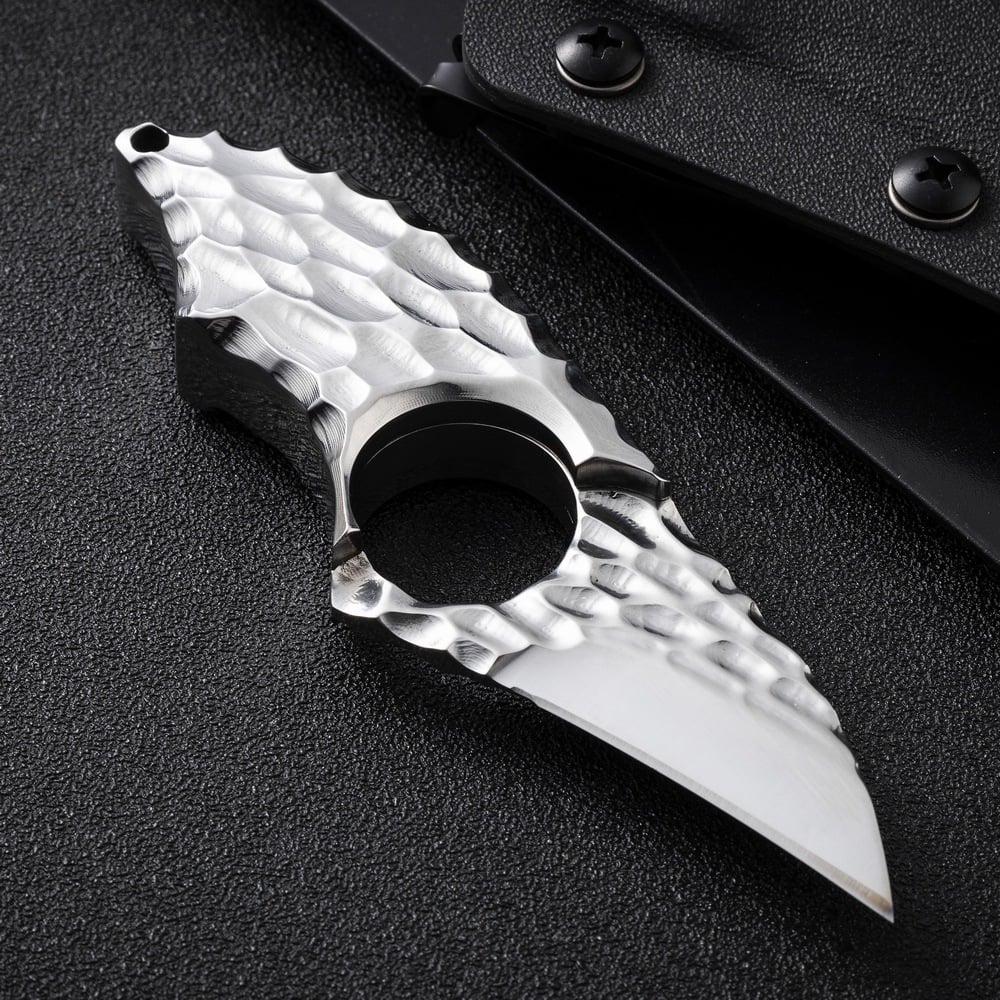 Small tank keel integrated sharp EDC portable knife