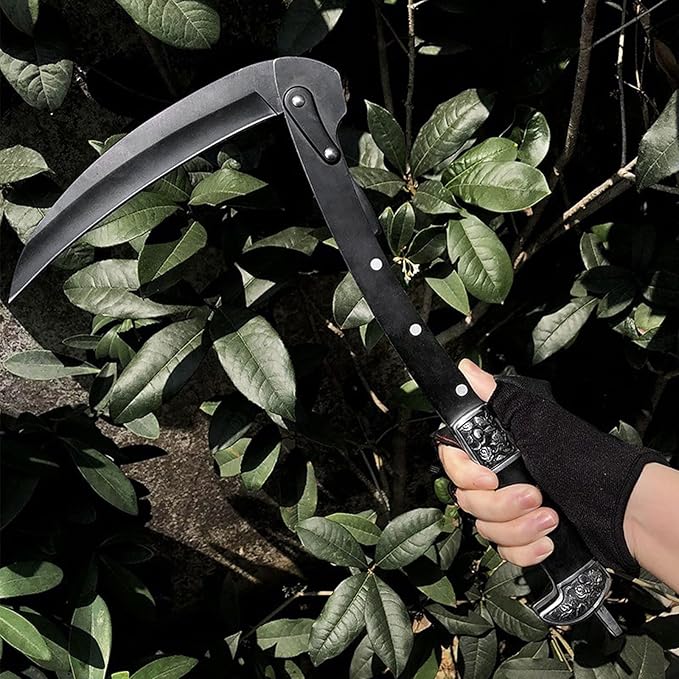 Dual-Section Folding Sickle