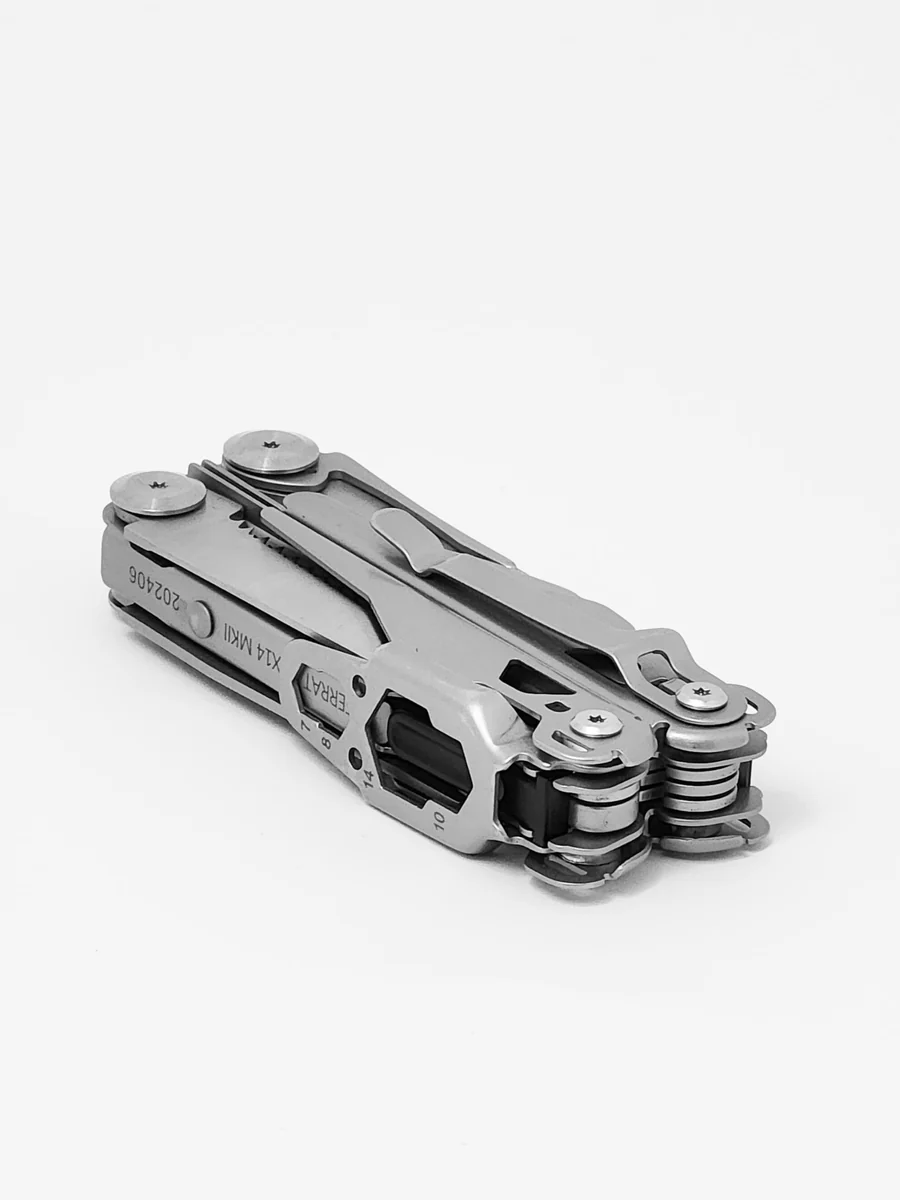 🔥Heißer Verkauf 49 % Rabatt) 🔥raerreat™ x16 EDC Multitool (Kostenloser Versand)