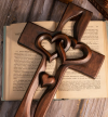 ✝️100% Handmade Intertwined Hearts Wooden Cross(𝐒𝐦𝐢𝐭𝐡 𝐇𝐚𝐧𝐝𝐦𝐚𝐝𝐞®)