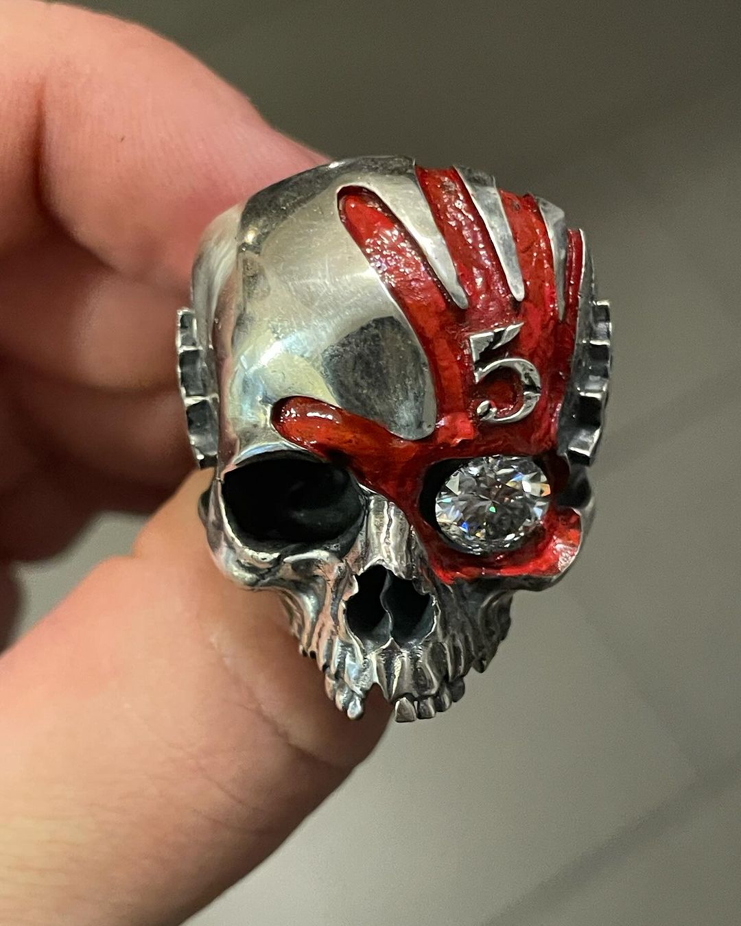 👊🏻💀👊🏻Five Finger Death Punch Skull Ring