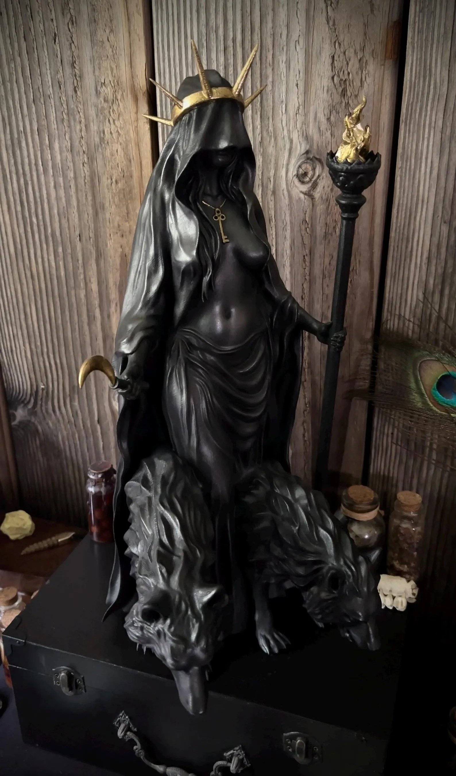🔥Last Day 70% OFF🔮Hekate Niktipolos, The Witch of The Night🧙‍♀️