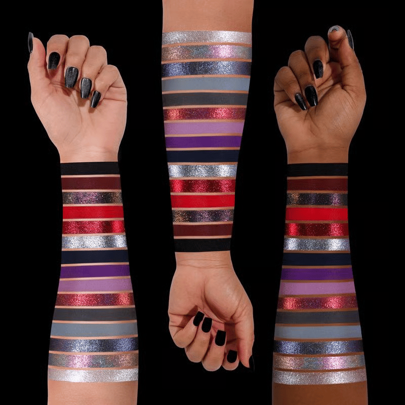🔥Last Day 50% OFF🖤Gothic-style Halloween Vamp Magnetic Palette👁