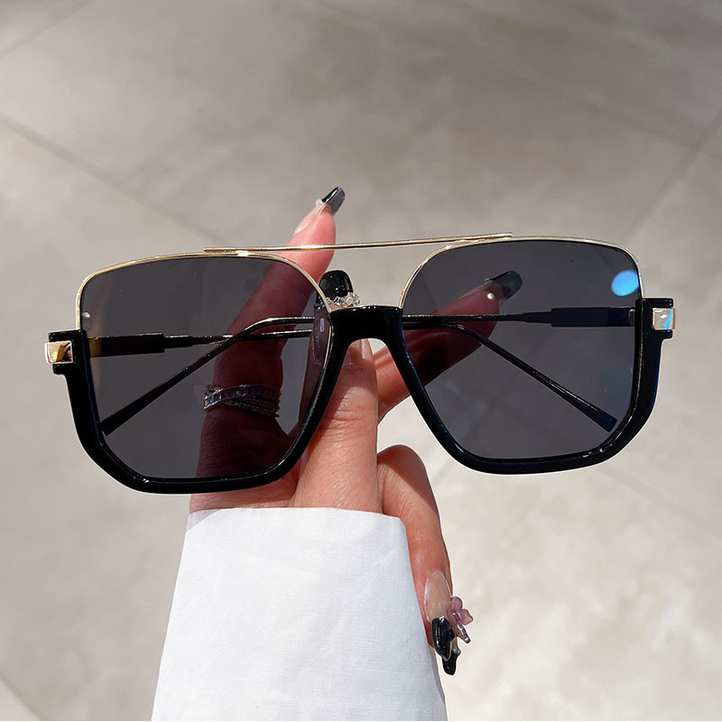 😍Lunettes de soleil aviateur rétro unisexes à verres teintés, tendance et faciles à assortir