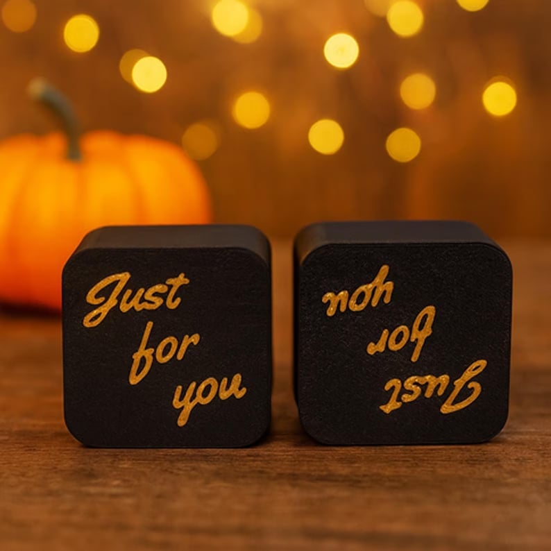 🔥🎃👻Halloween Ghost Surprise Gift Box – Spooky Mystery Treats & Fun Holiday Gift for Halloween Lovers