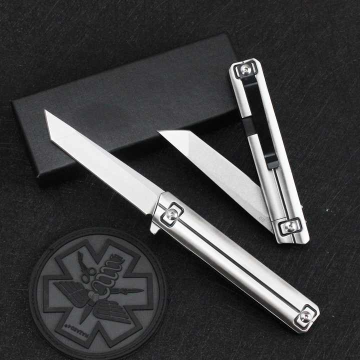 Handmade Razon Fang knife