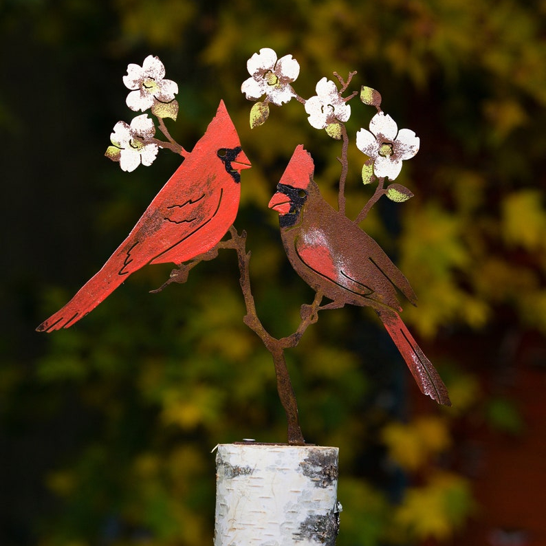 🔥Metal Hand Painted Cardinals on Flowering Dogwood Garden Art-𝗕𝗨𝗬 𝟯 𝗚𝗘𝗧 𝗘𝗫𝗧𝗥𝗔 𝟭𝟬% 𝗢𝗙𝗙