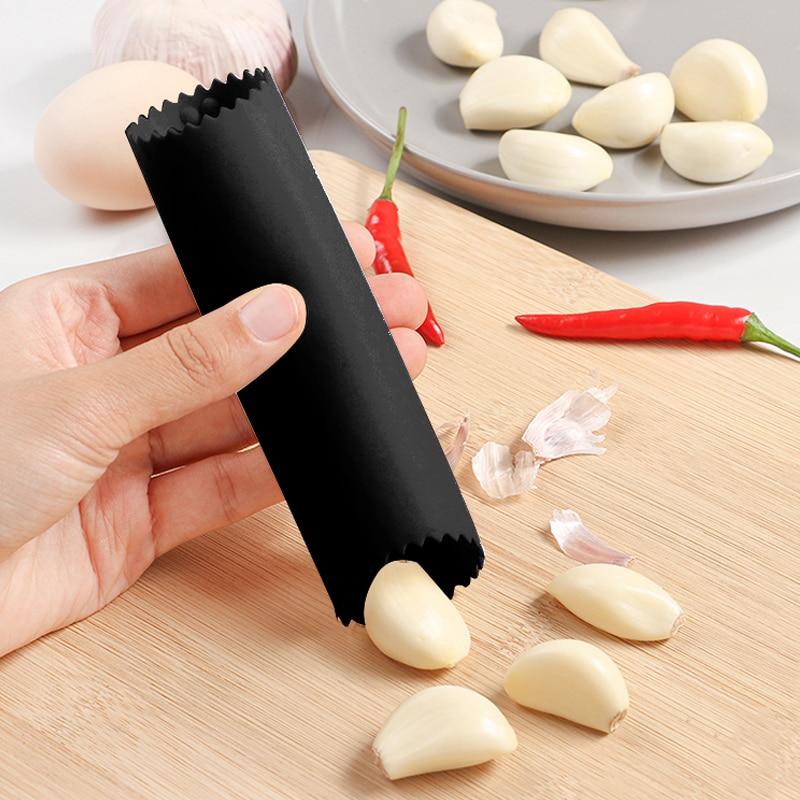 Christmas Hot Sale 48% OFF - Magic Garlic Peeler - BUY MORE SAVE MORE