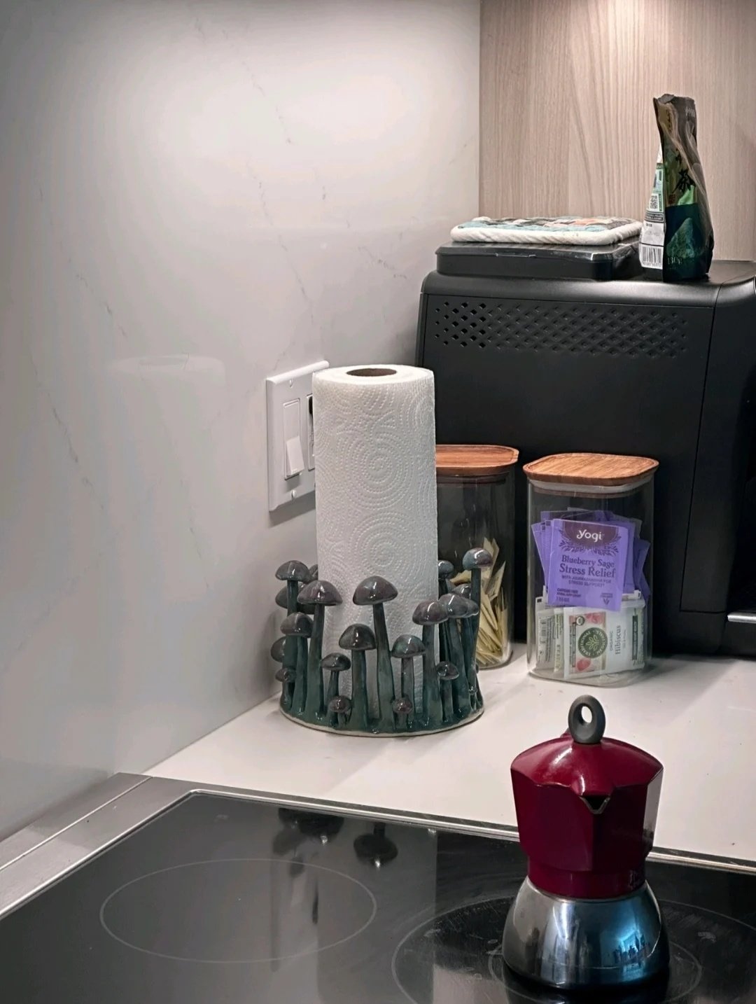 (Only 20 Left! 🔥) Enchanted Grove Mushroom Paper Towel Holder